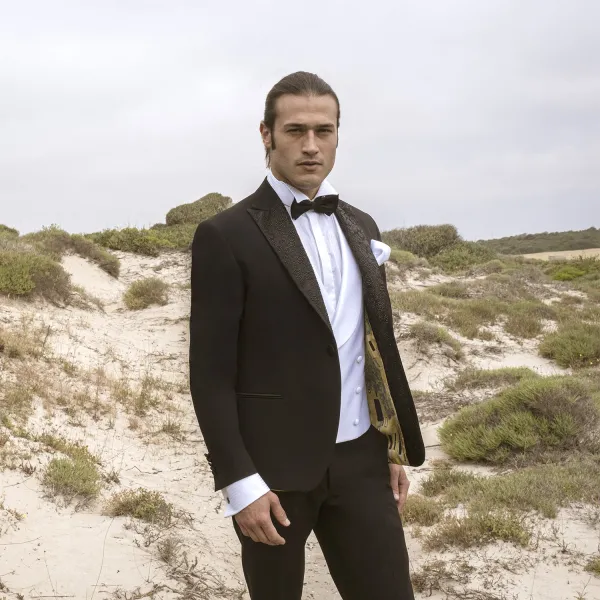 Angelo Toma - Abito Smoking con rever a lancia per uomo |  2