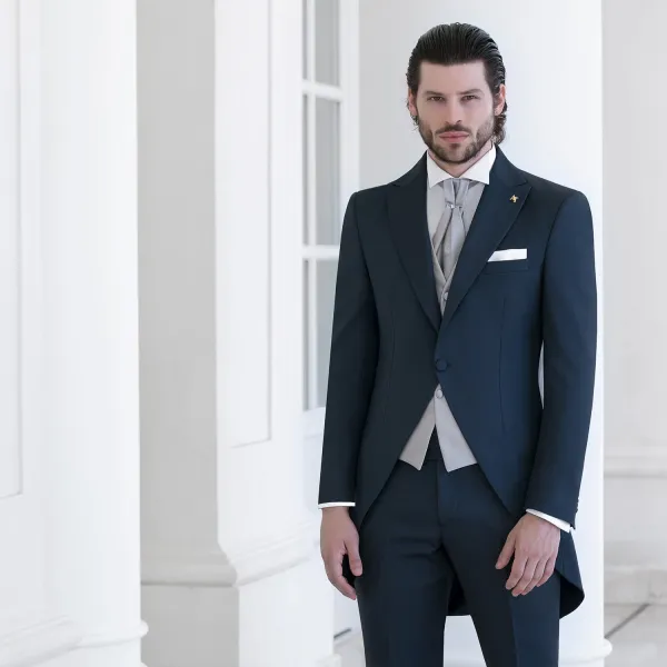 Angelo Toma - Abito tight con rever lancia per uomo | 