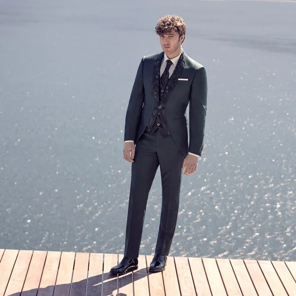 Luigi Bianchi Cerimonia - Abito smoking con rever scallato damascato per uomo | 