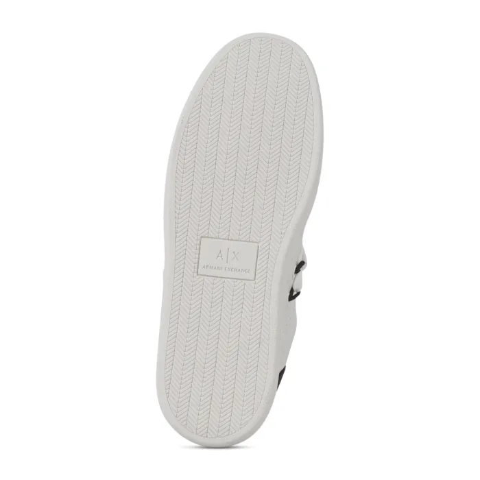 Armani Exchange - Sneakers bianca in ecopelle con stringhe a contrasto per uomo