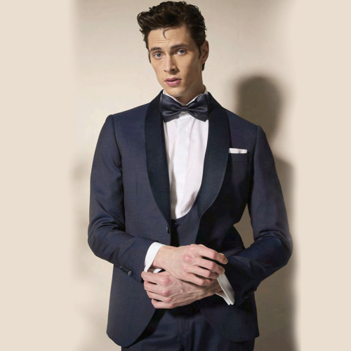 Luigi Bianchi Mantova Flirt - Abito smoking nero con rever sciallato in raso