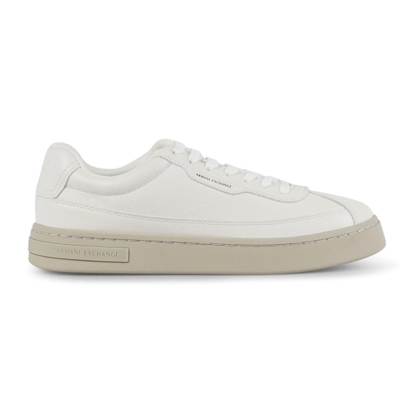 Armani Exchange - Sneakers bianca effetto pelle dalla finitura grana per uomo |