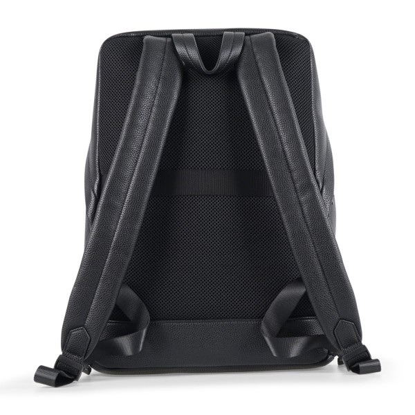 Armani Exchange - Zaino nero in ecopelle matrellata e incisione logo sul fronte