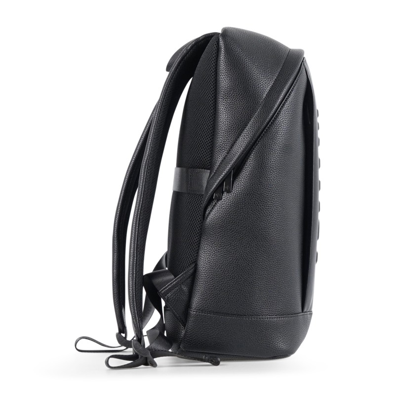 Armani Exchange - Zaino nero in ecopelle matrellata e incisione logo sul fronte