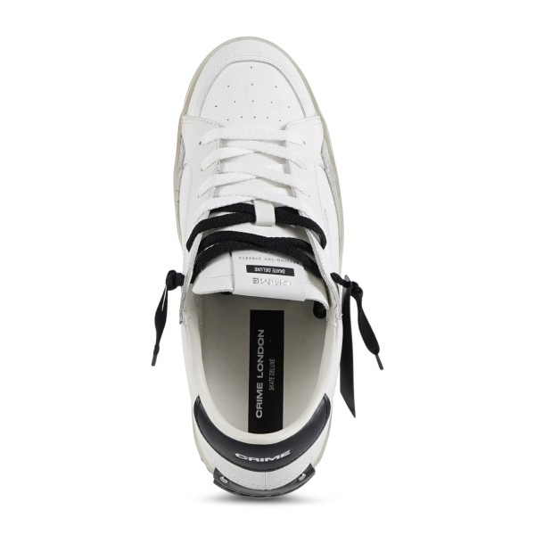 Crime London - Sneakers bianca in pelle SK8 Deluxe con dettagli in suede per