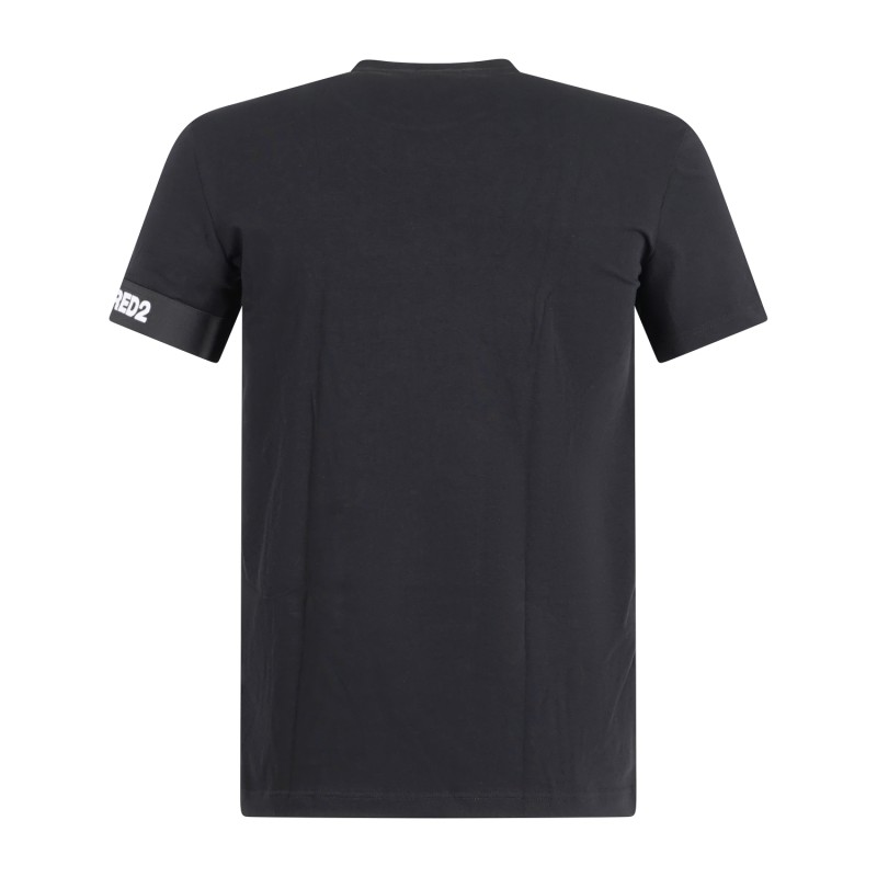 Dsquared2 - T-shirt nera Urban manica corta con banda logo sulla manica per