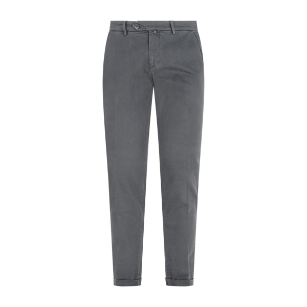 Luca Bertelli - Pantalone grigio tasca a filo Tom slim fit per uomo | p11903tom Luca Bertelli - Pantalone grigio tasca a filo Tom slim fit per uomo | p11903tom