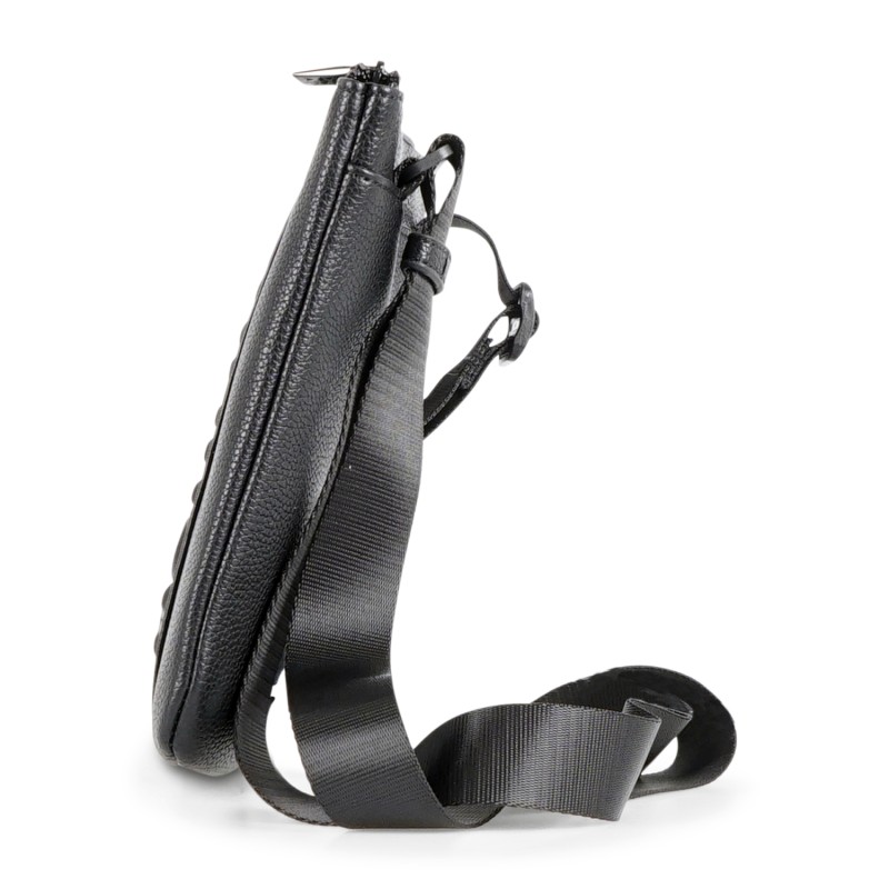 Armani Exchange - Borsa a tracolla nera con logo inciso sul fronte per uomo |