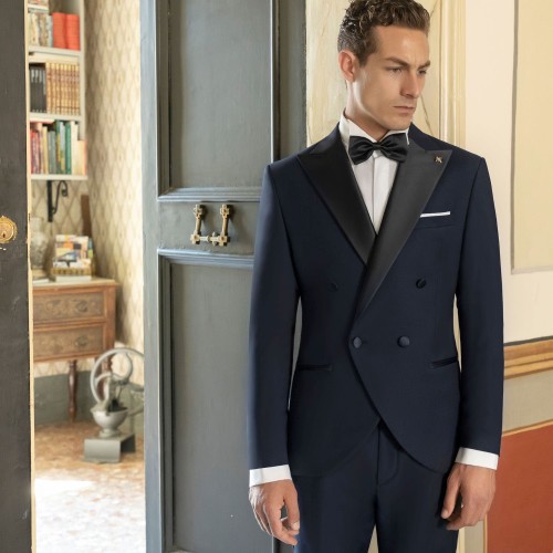 Angelo Toma - Abito smoking doppiopetto blu con rever a lancia per uomo | 
