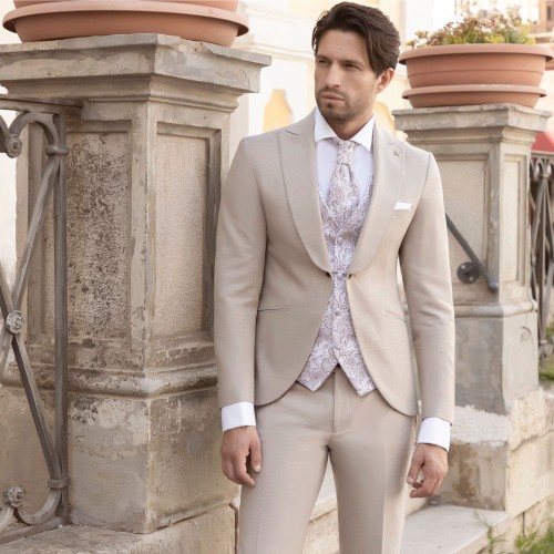 Angelo Toma - Abito smoking monopetto beige con rever a lancia per uomo | 