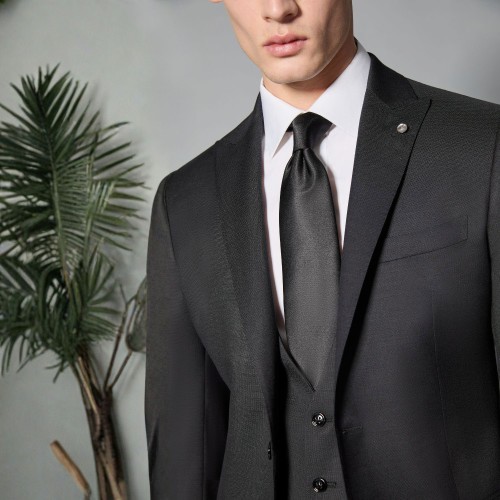 Luigi Bianchi Mantova Flirt - Abito smoking monopetto nero con rever a lancia 2