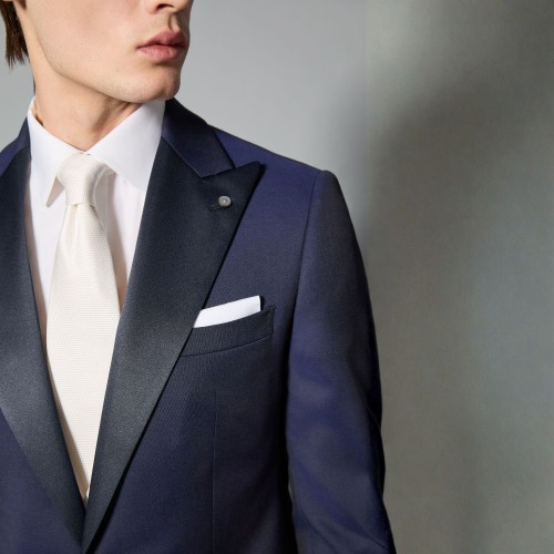 Luigi Bianchi Mantova Flirt - Abito Smoking monopetto blu con rever a lancia 2