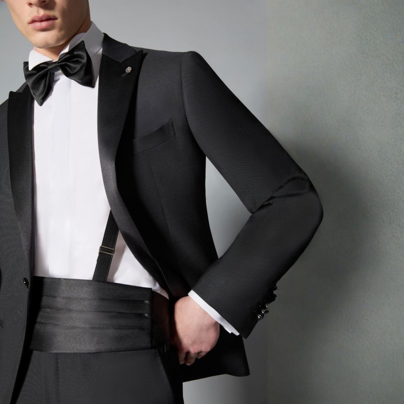 Luigi Bianchi Mantova Flirt - Abito Smoking monopetto nero con rever a lancia