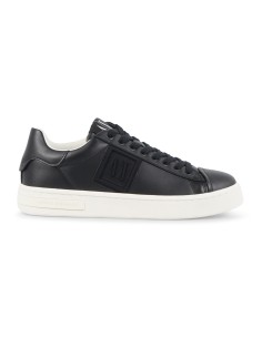 Armani Exchange - Sneakers nera in pelle con patch logo gommato sul lato per
