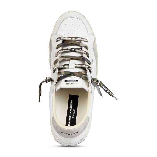 Crime London - Sneakers bianca in pelle SK8 Deluxe con dettagli in suede e