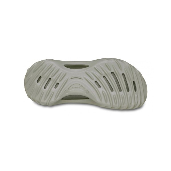 Crocs - Sandali grigio Echo Wave scanalature e texture ispirate al digitale per