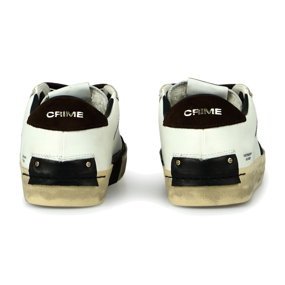 Crime London - Sneakers Distressed bianca in pelle con dettagli in suede per