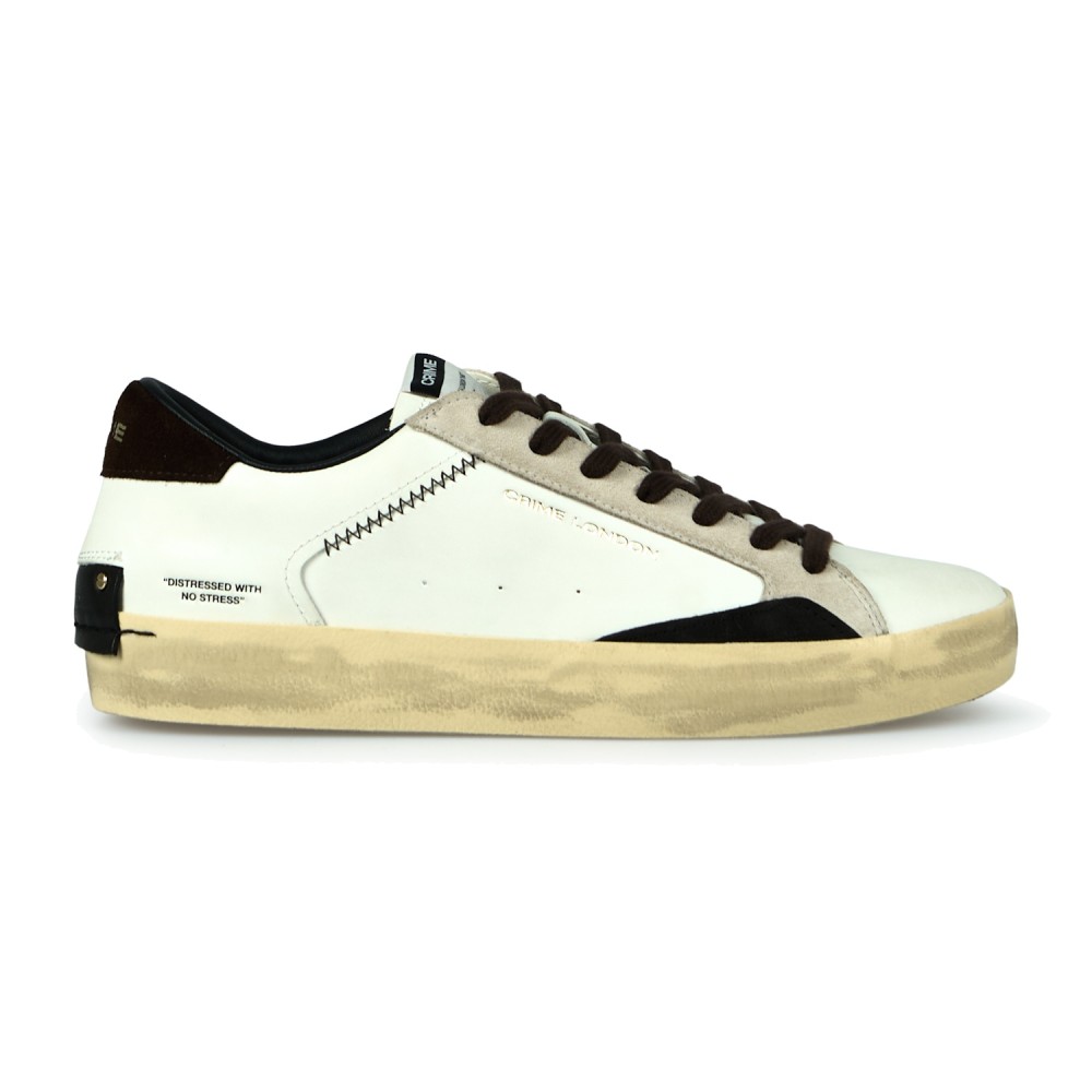 Crime London - Sneakers Distressed bianca in pelle con dettagli in suede per