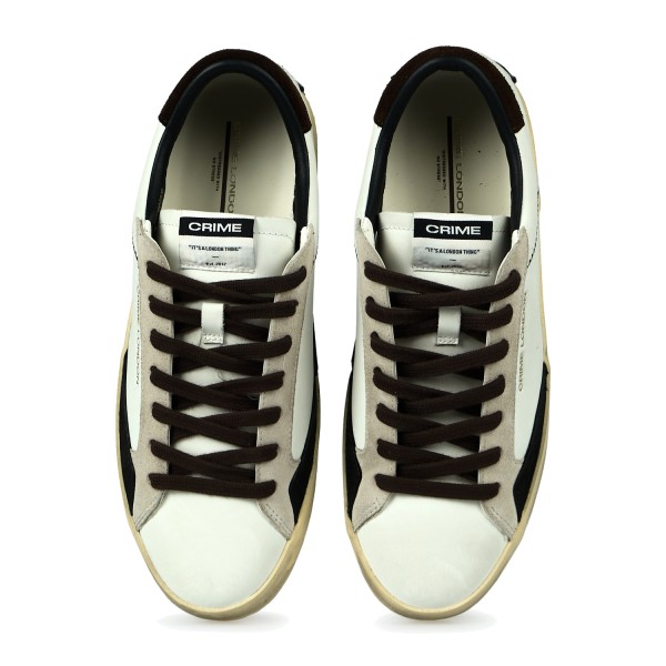 Crime London - Sneakers Distressed bianca in pelle con dettagli in suede per