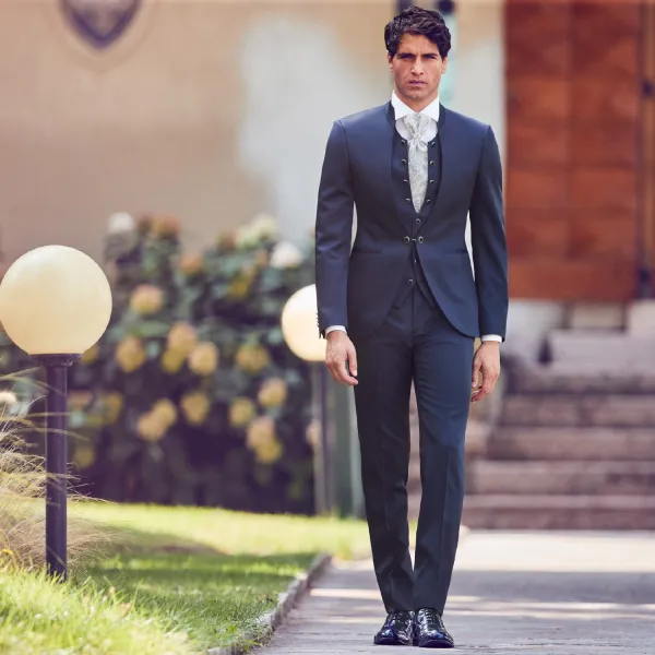 Luigi Bianchi Cerimonia - Abito coreano con bottoni blu per uomo | 